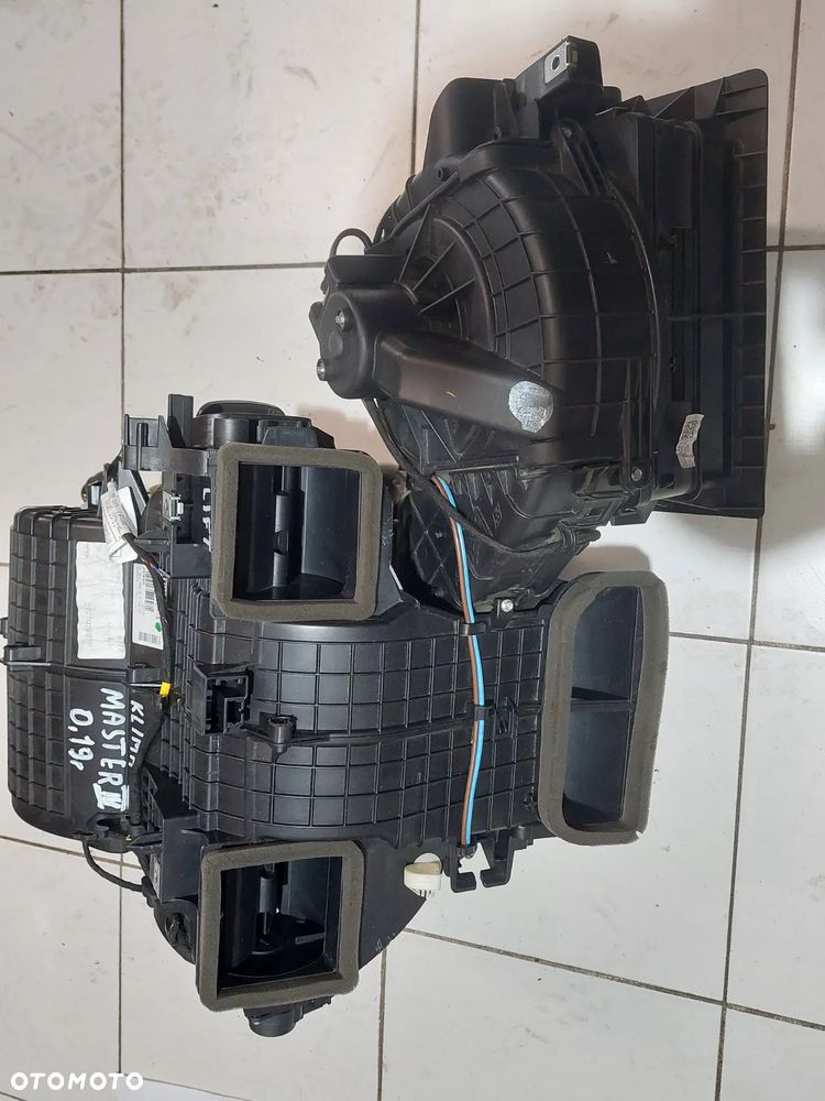 NAGRZEWNICA RENAULT MASTER 4 IV 2,3 DCI NR 272702687R - 3