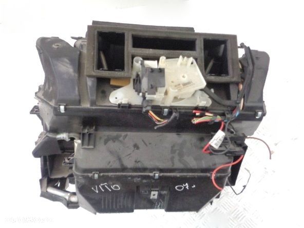 NAGRZEWNICA KLIMA VITO W639 3.0CDI A6398300960KZ - 5