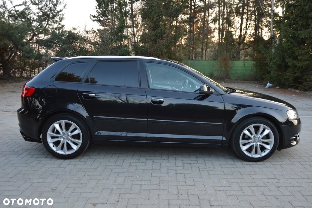 Audi A3 Sportback 2.0 TDI Ambition - 4