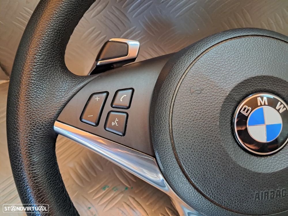 Volante com patilhas BMW serie 5 E60 E61 chave de cartão - 4