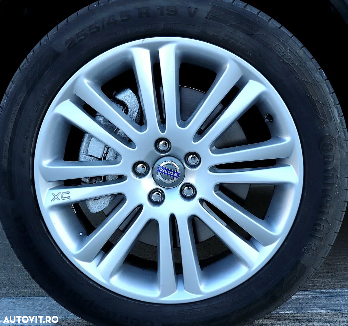 Volvo XC 90 D5 AWD Geartonic Summum - 31