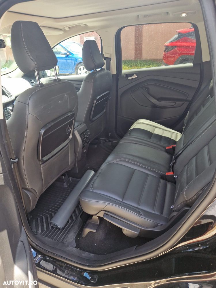 Ford Kuga 2.0 TDCi 4WD Powershift Titanium - 8