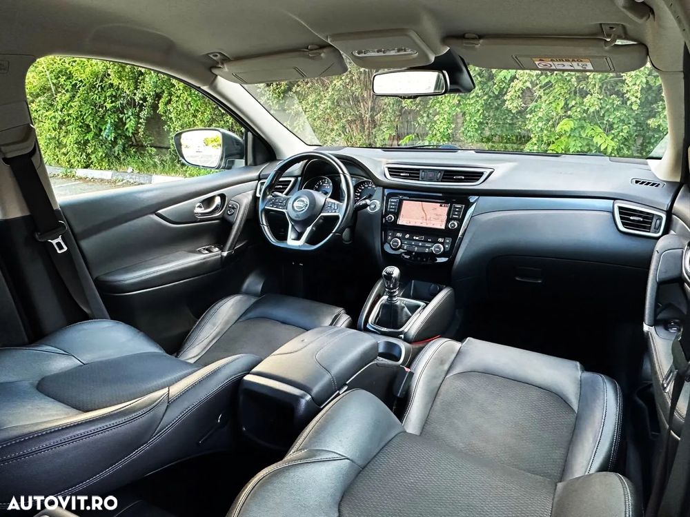 Nissan Qashqai 1.3 DIG-T N-MOTION - 8