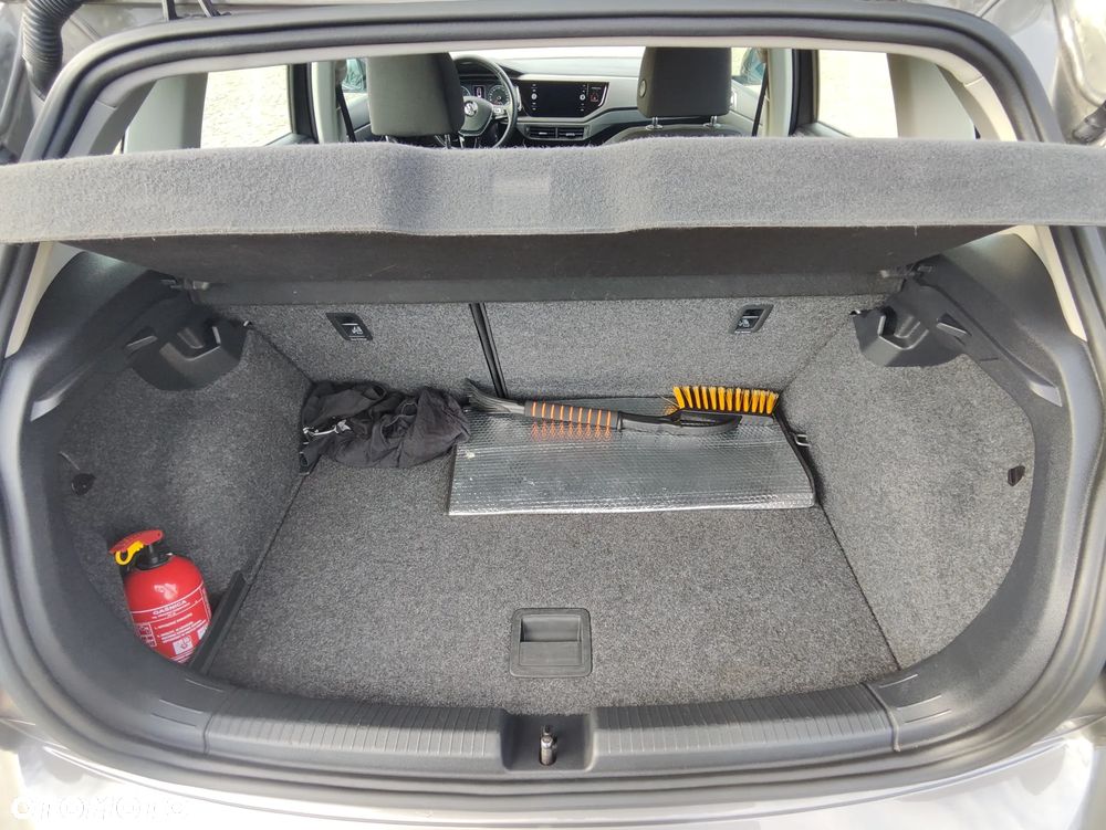 Volkswagen Polo 1.0 TSI DSG Comfortline - 27