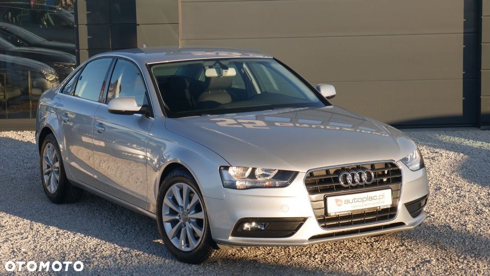 Audi A4 Limousine - 2