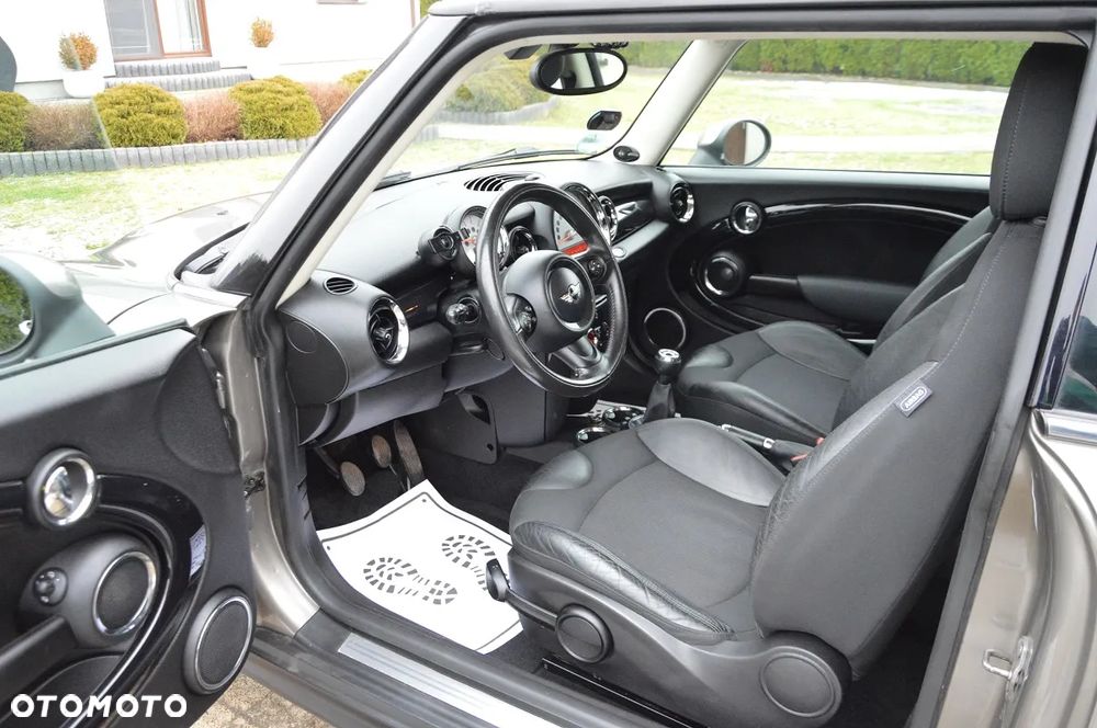 MINI ONE D Brick Lane - 22