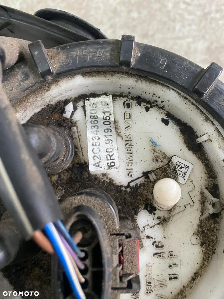 VW POLO 1.2B POMPA PALIWA 6R0919051 - 3