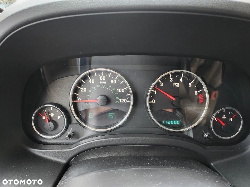 Jeep Patriot 2.4 Limited - 21