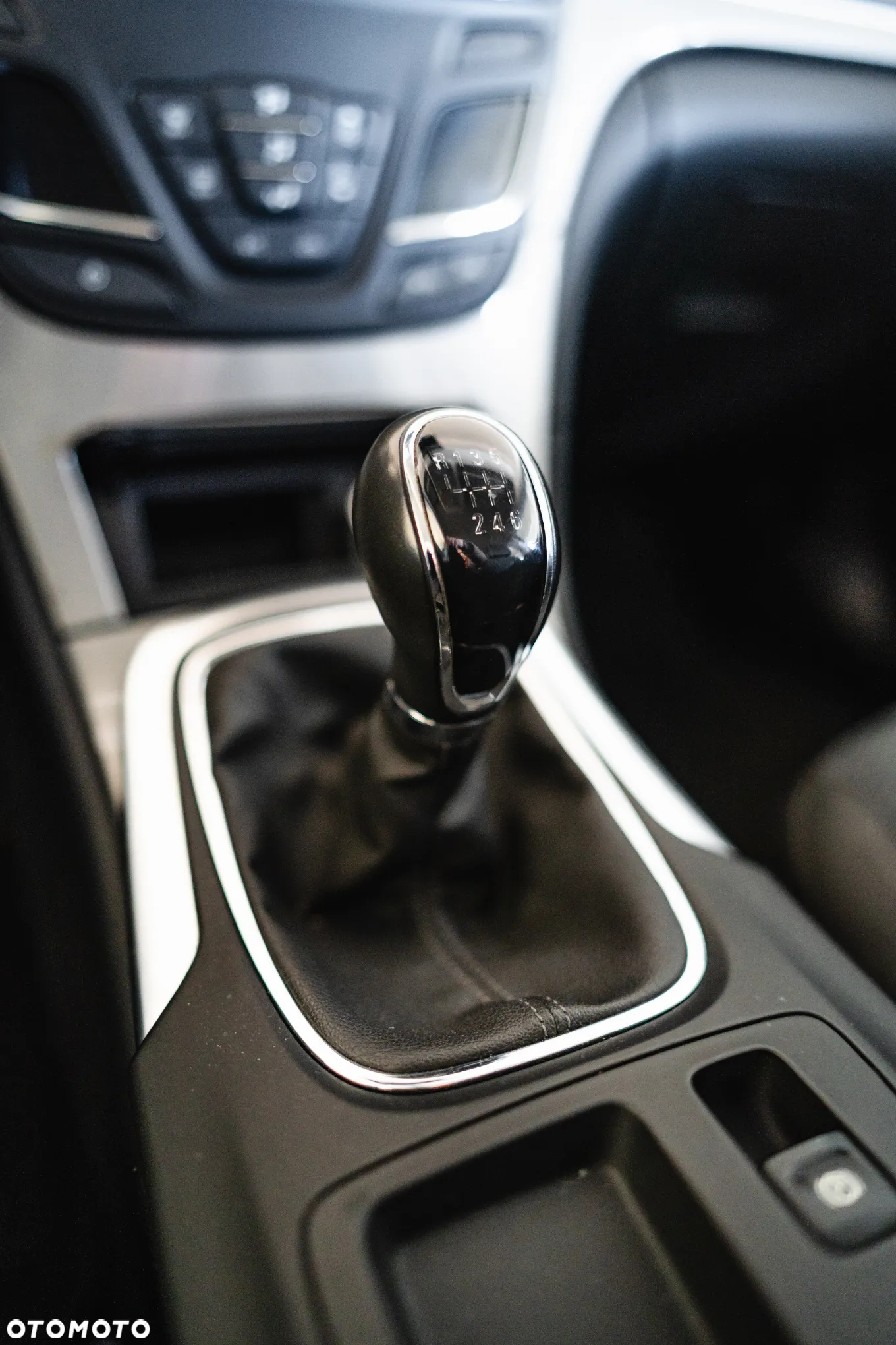 Opel Insignia 2.0 CDTI Cosmo S&S - 18