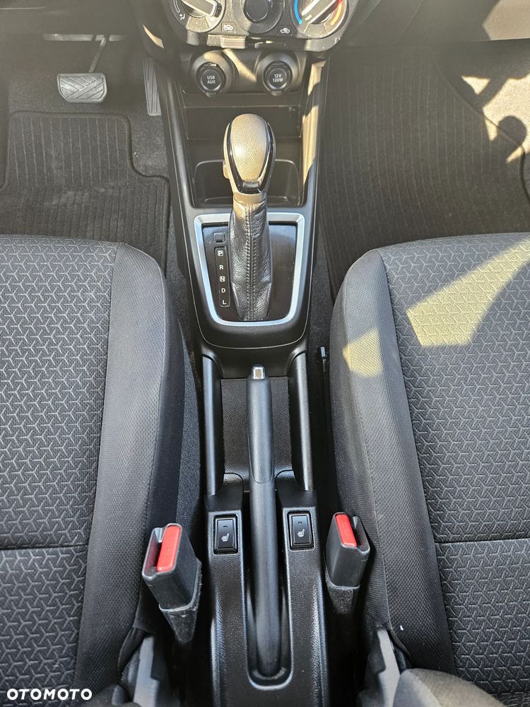 Suzuki Swift 1.2 Dualjet SHVS Premium Plus CVT - 13