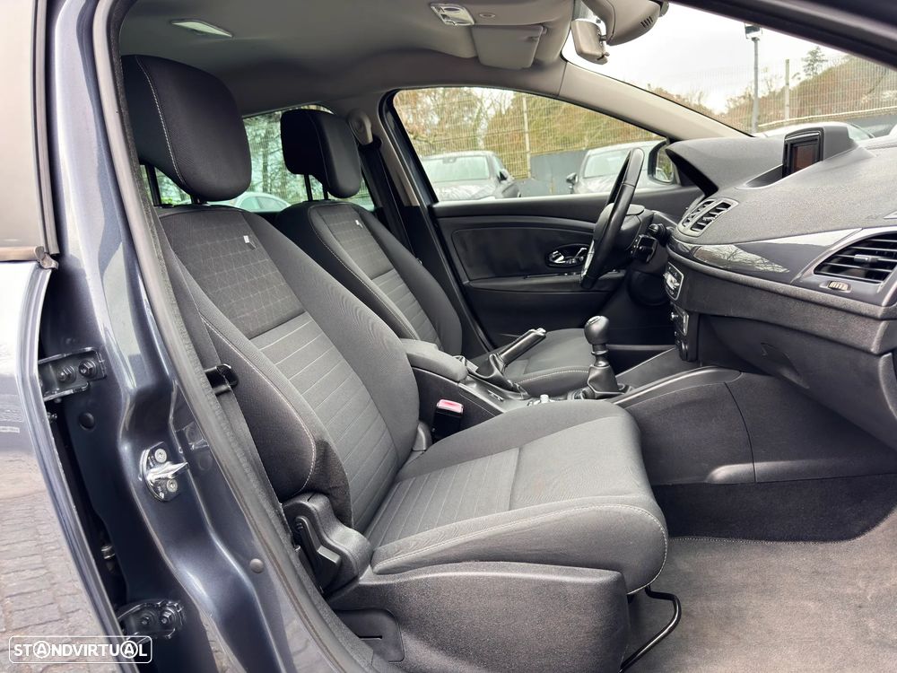 Renault Mégane Sport Tourer 1.5 dCi Limited - 24