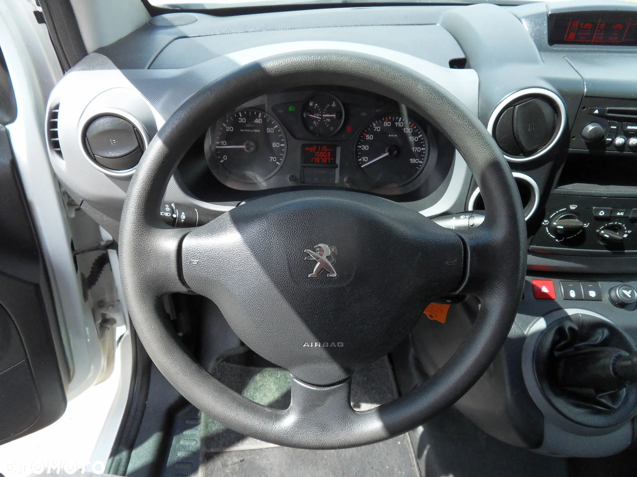 Peugeot PARTNER III LIFT - 14