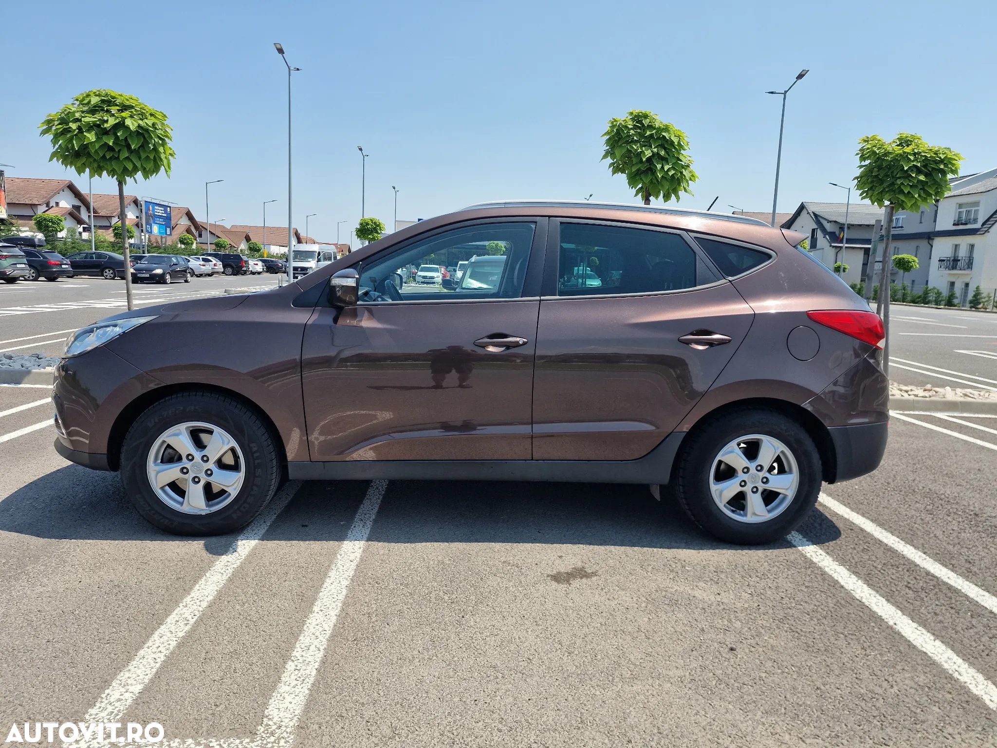 Hyundai ix35 1.7 CRDI 2WD blue Finale Gold - 2