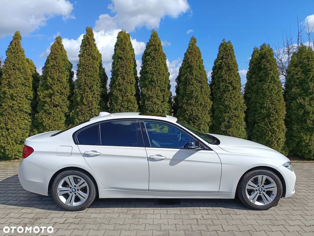 BMW Seria 3 316d Edition M Sport Shadow - 14