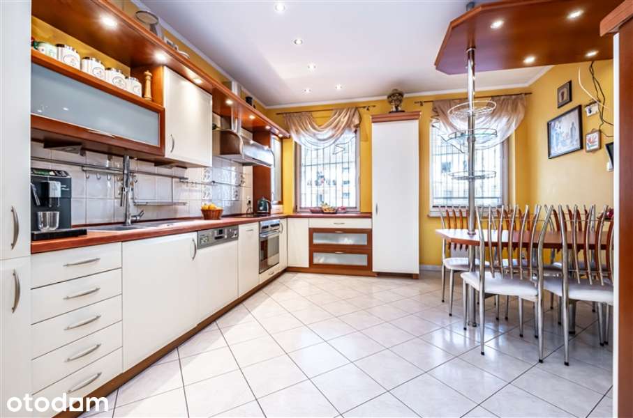 121,6 m² | 4 pokoje | Garaż | 7 min do SKM | Cichy Wawer - rodzinne