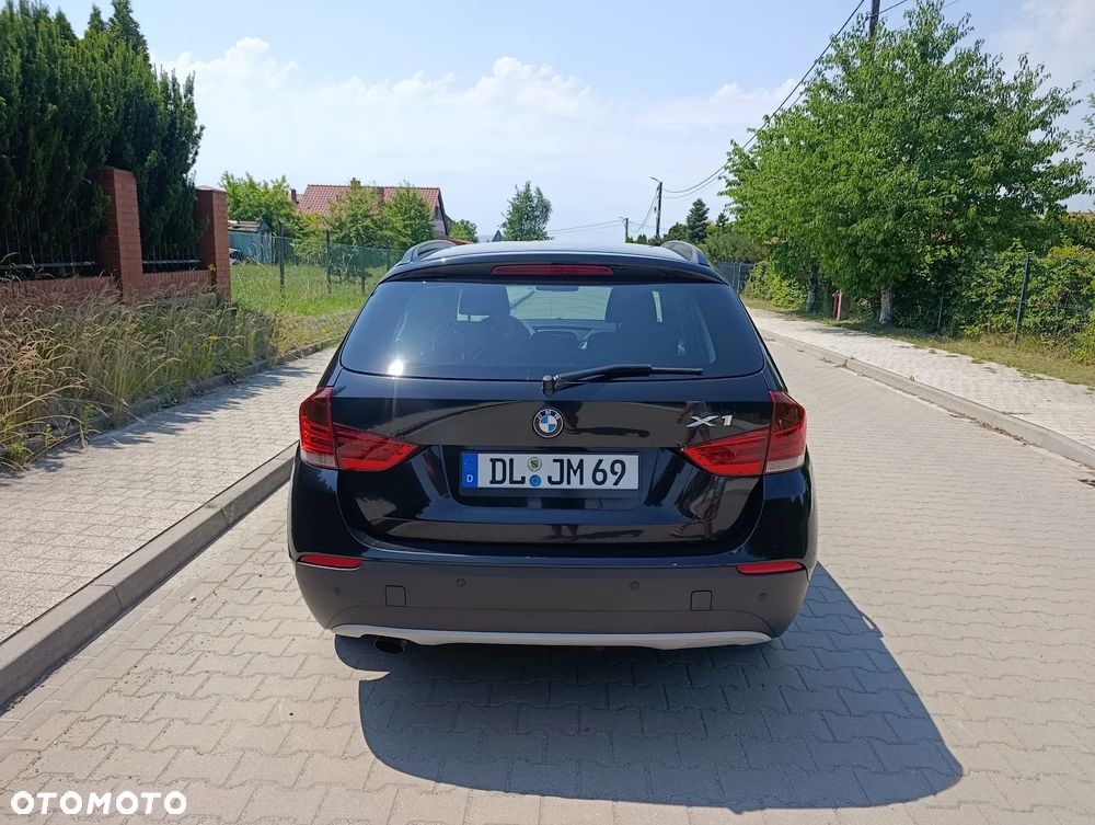 BMW X1 xDrive20d - 16
