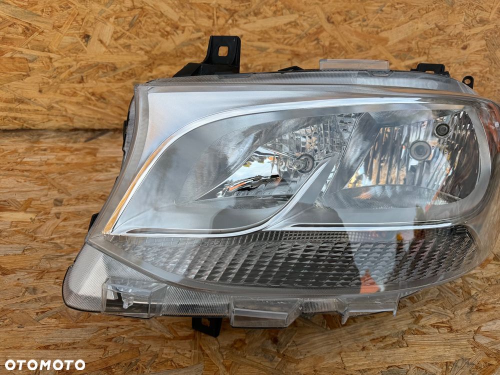 LAMPA REFLEKTOR PRZÓD PRZEDNIA PRAWA RH LEWA LH MERCEDES-BENZ SPRINTER W907 W910 ZWYKŁA KOMPLET A9109060000 A9109060100 ORYGINAŁ - 10