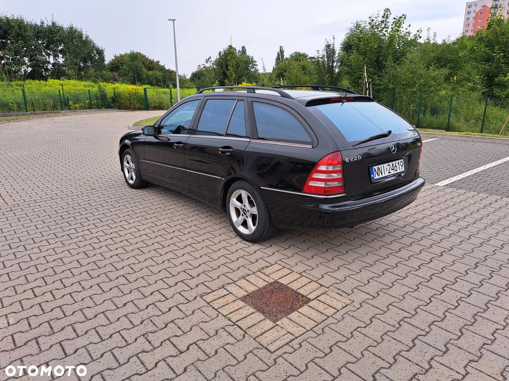 Mercedes-Benz Klasa C 220 CDI Automatik Avantgarde DPF - 3