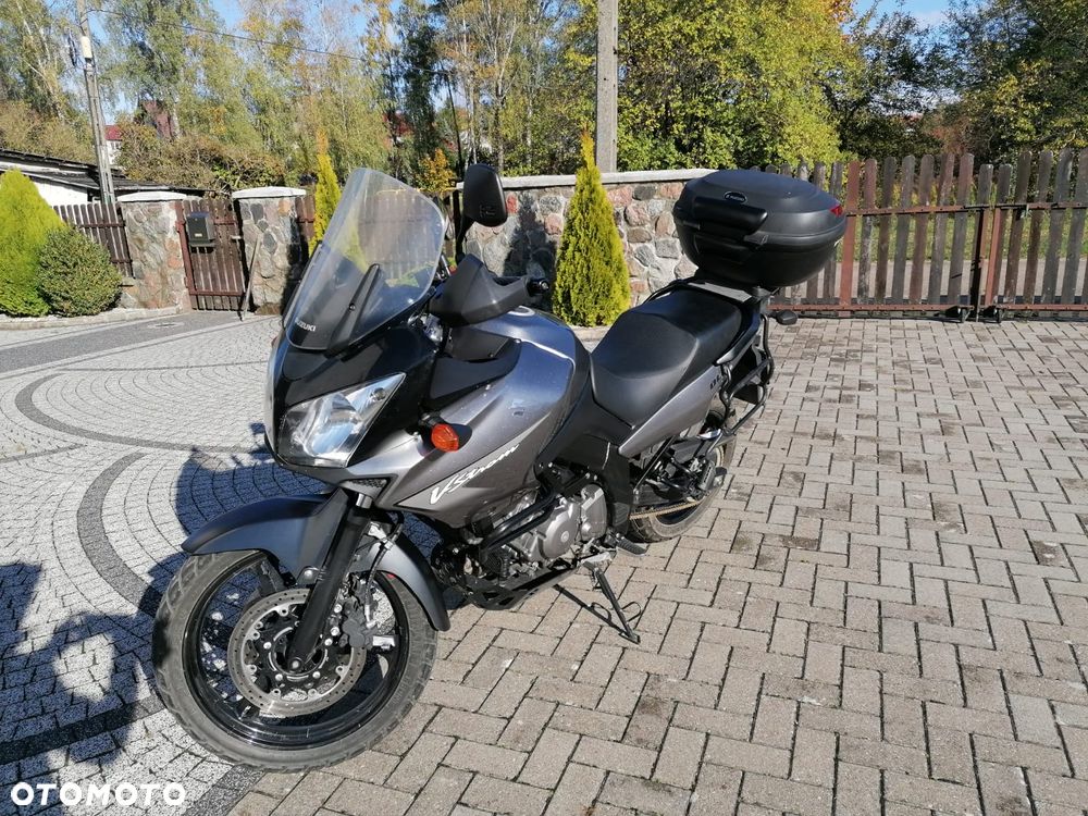 Suzuki V-STROM - 3