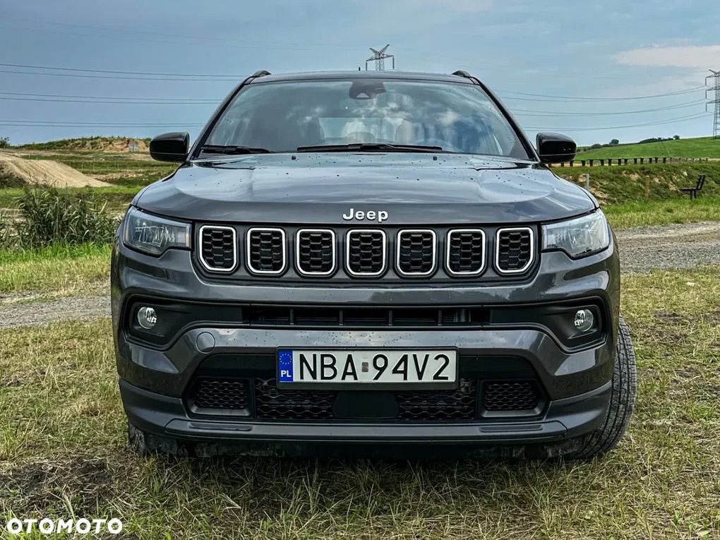 Jeep Compass - 1