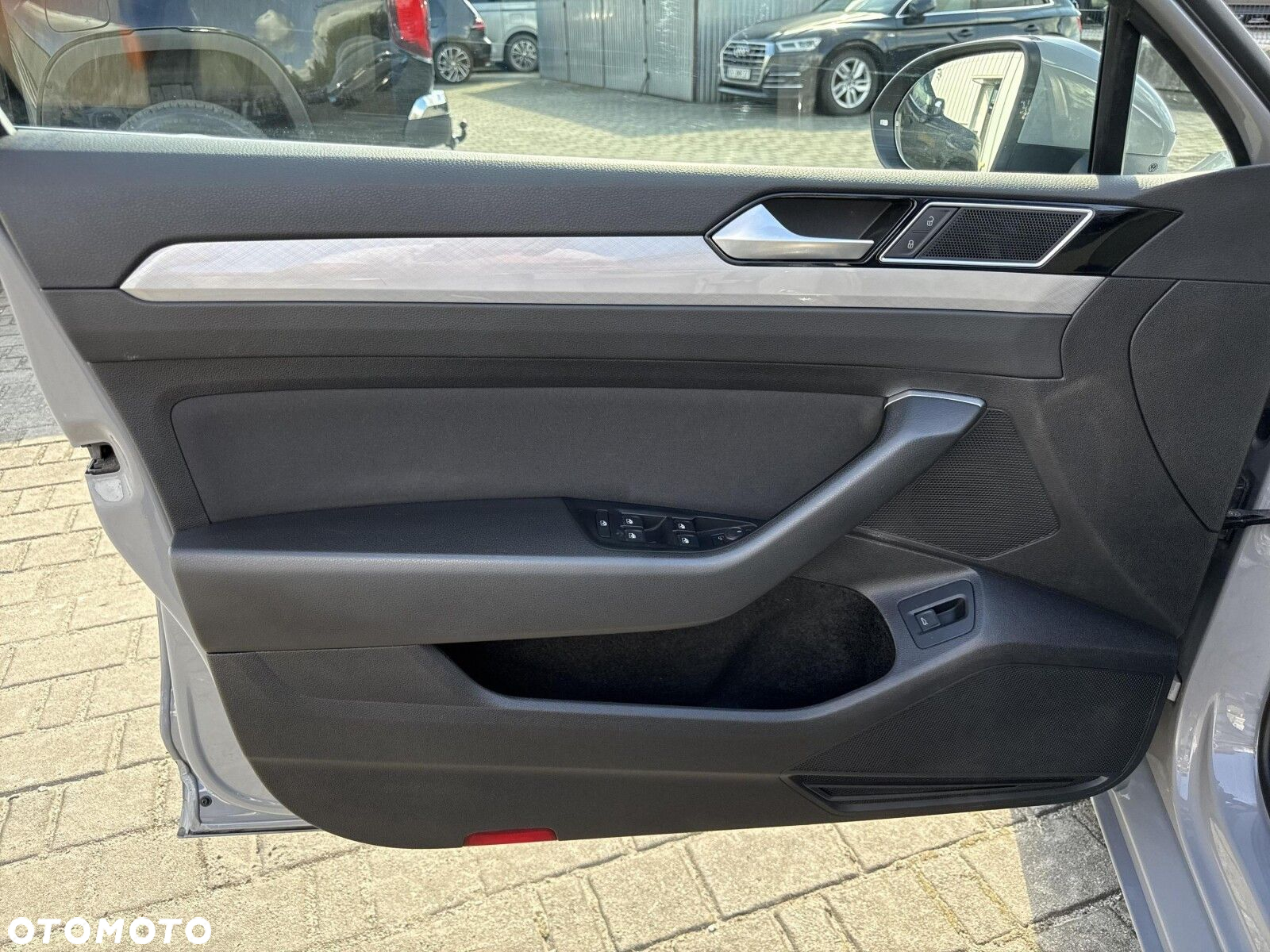 Volkswagen Passat 2.0 TDI SCR Business DSG - 10