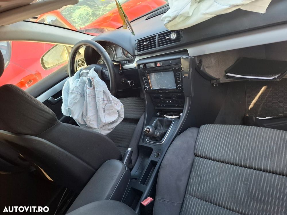 Maner plafon 8E0857907 Audi A4 B7 [2004 - 2008] 2.0 tdi BPW - 7