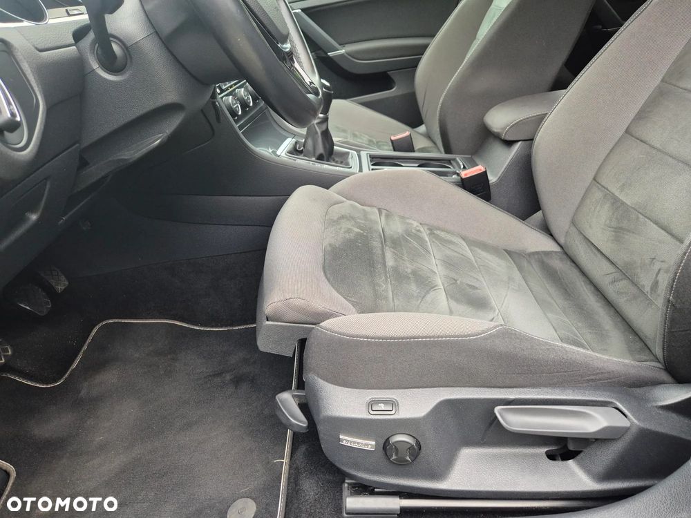 Volkswagen Golf VII 1.5 TSI BMT Comfortline - 14
