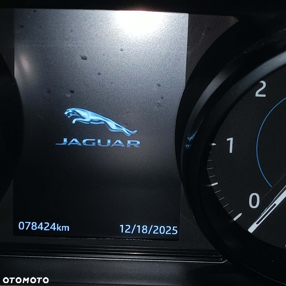 Jaguar XF 2.0 i4D AWD Prestige - 21