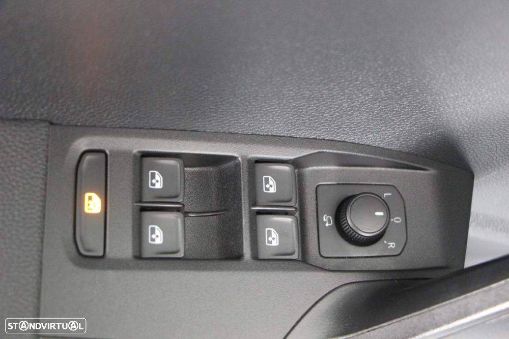 SEAT Arona 1.0 TSI Style DSG - 18