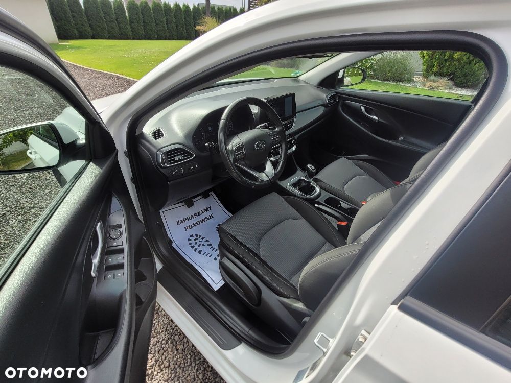 Hyundai i30 1.4 Family - 7