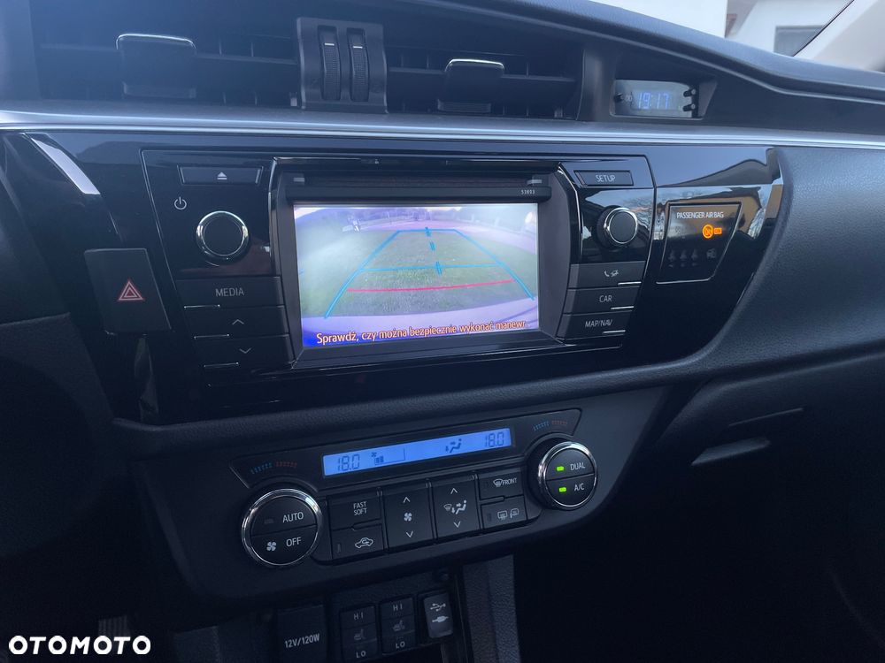 Toyota Corolla 1.6 Valvematic Life - 18