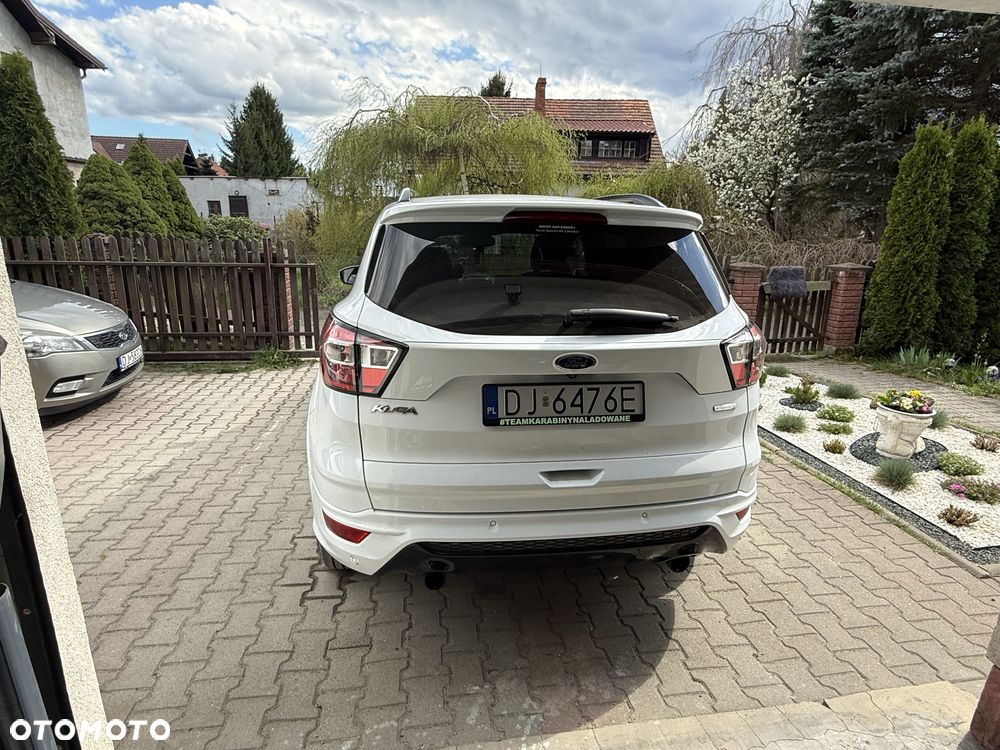 Ford Kuga - 3
