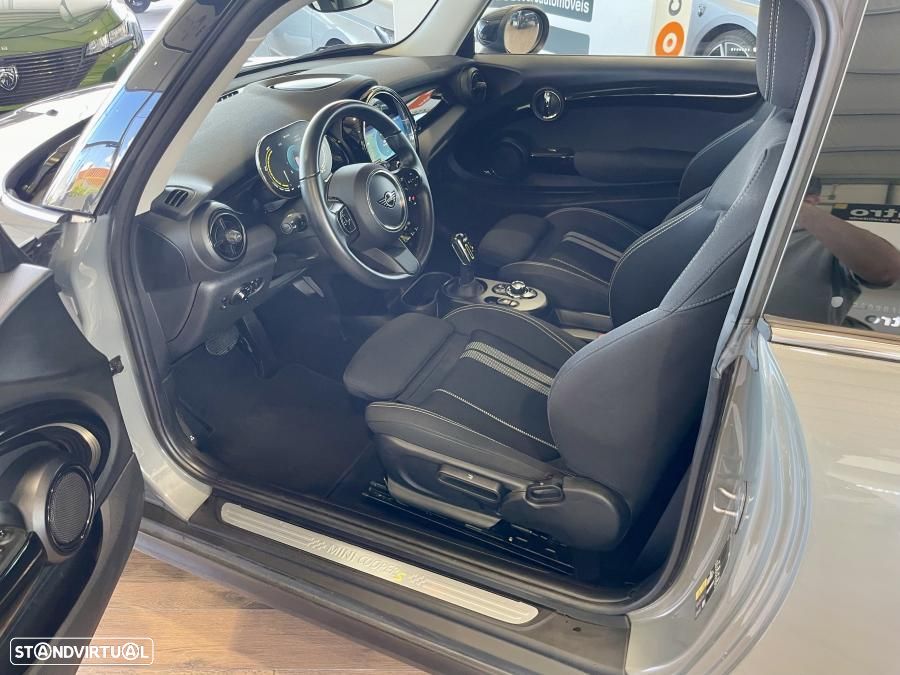 MINI 3 Portas Cooper SE Premium P. Classic - 9