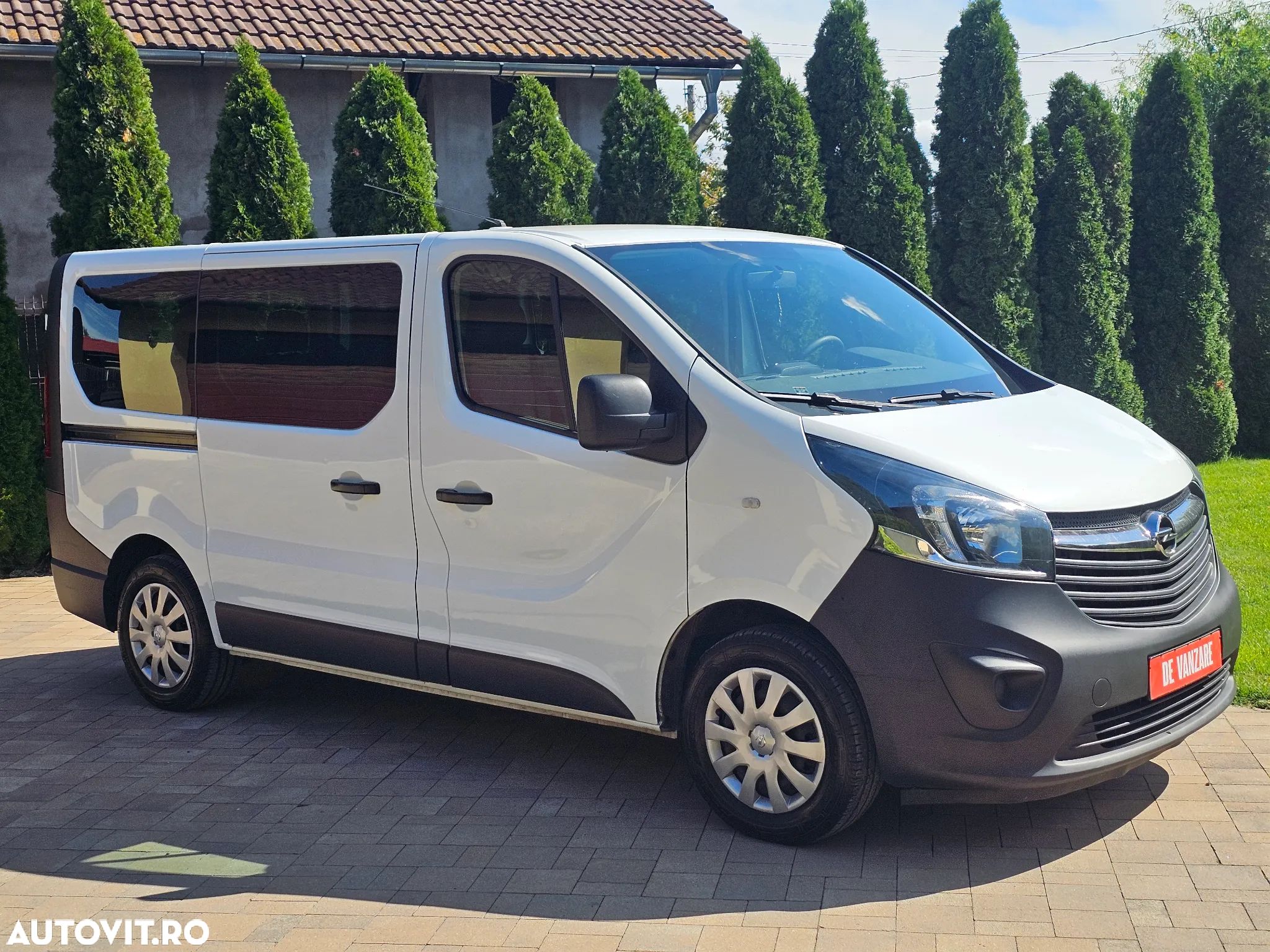 Opel Vivaro 1.6 D (CDTI) L1H1 - 1