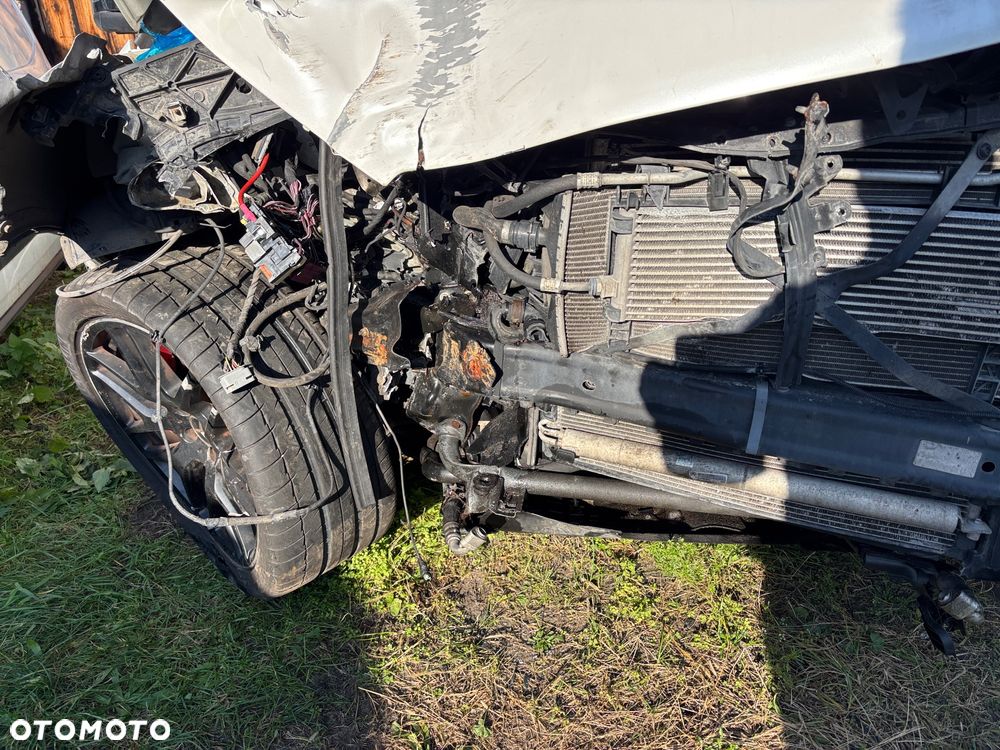 Mercedes-Benz GLE - 5