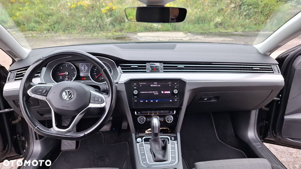 Volkswagen Passat 1.6 TDI SCR DSG Comfortline - 27