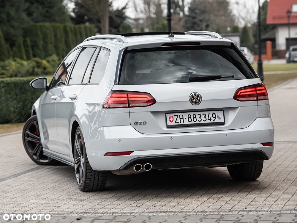 Volkswagen Golf 2.0 TDI BMT GTD DSG - 8