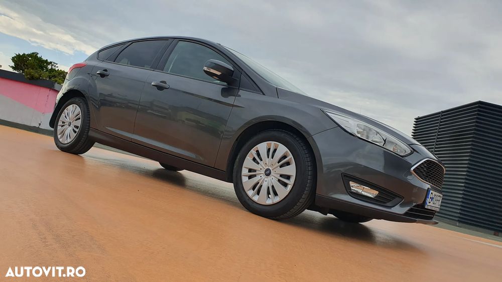 Ford Focus 1.0 EcoBoost Trend Edition - 34