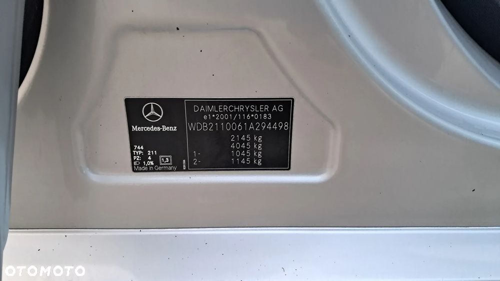 Mercedes-Benz Klasa E - 24