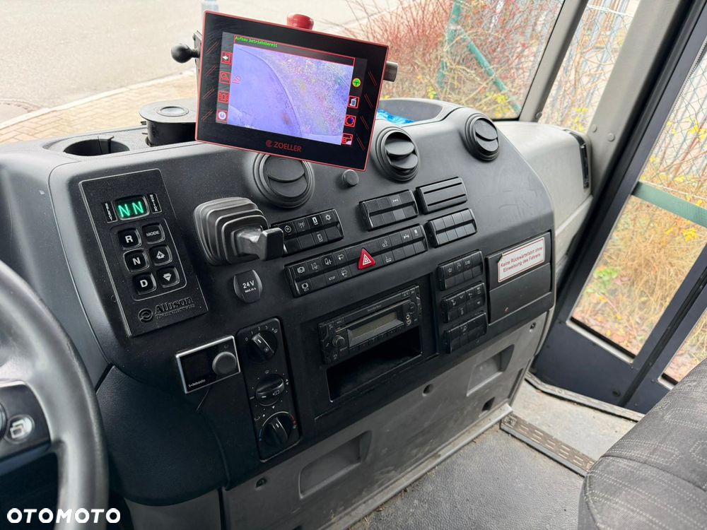 Mercedes-Benz ECONIC 2630 EURO 6 ZOELLER medium x 2 22 m z DE - 16