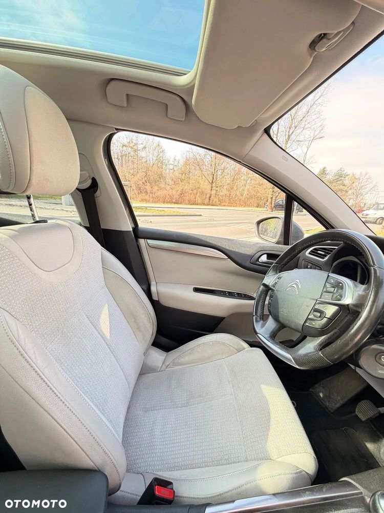 Citroën C4 HDi 150 Exclusive - 14