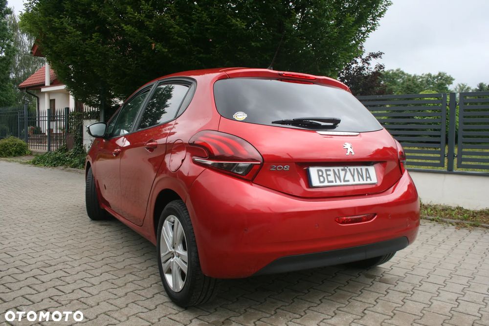 Peugeot 208 1.2 PureTech Allure - 2