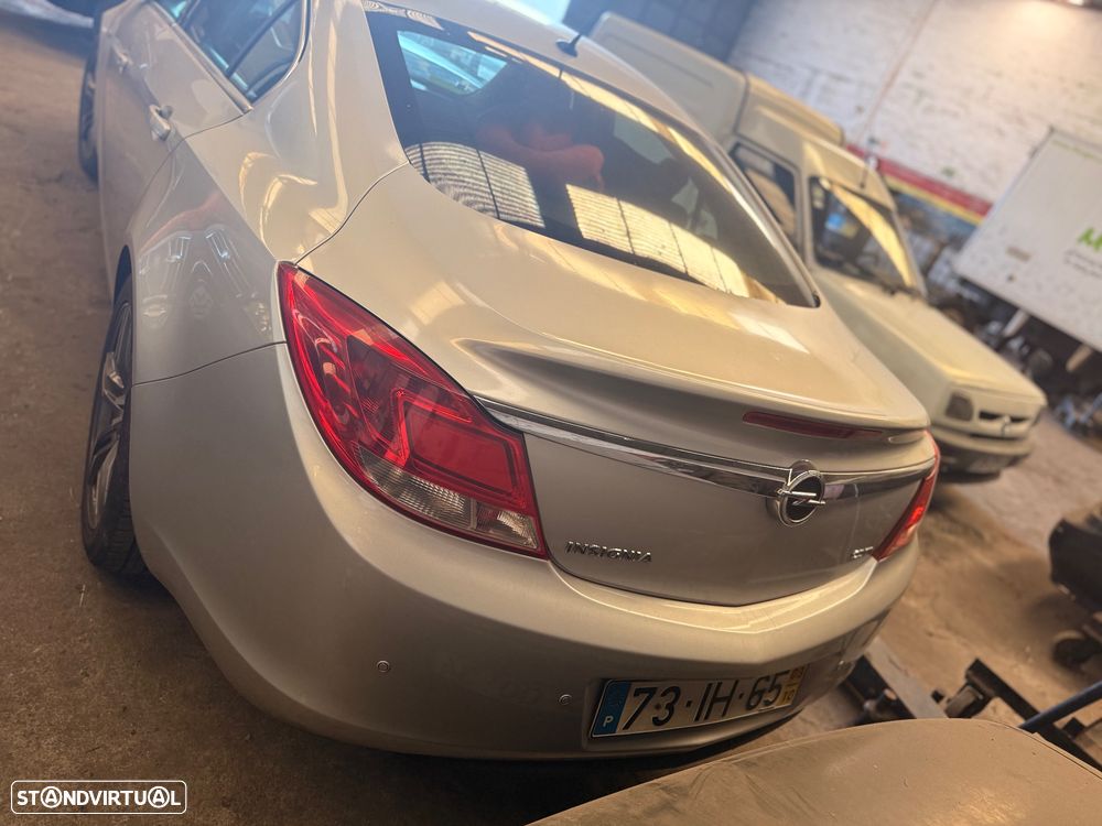 Opel Insignia 2.0 CDTi Cosmo - 4
