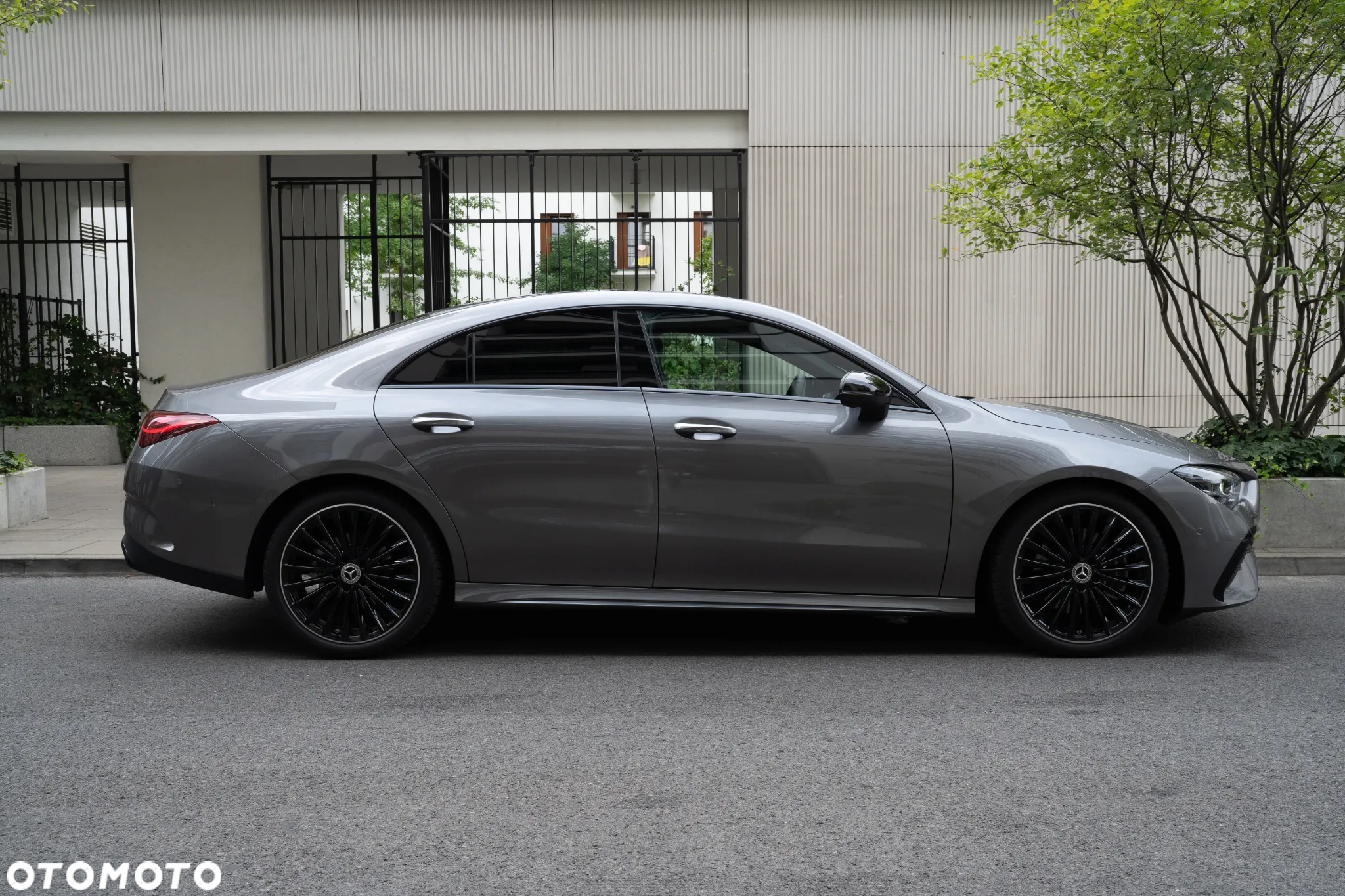 Mercedes-Benz CLA 220 mHEV 4-Matic AMG Line 8G-DCT - 14