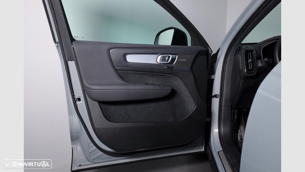 Volvo XC 40 - 14