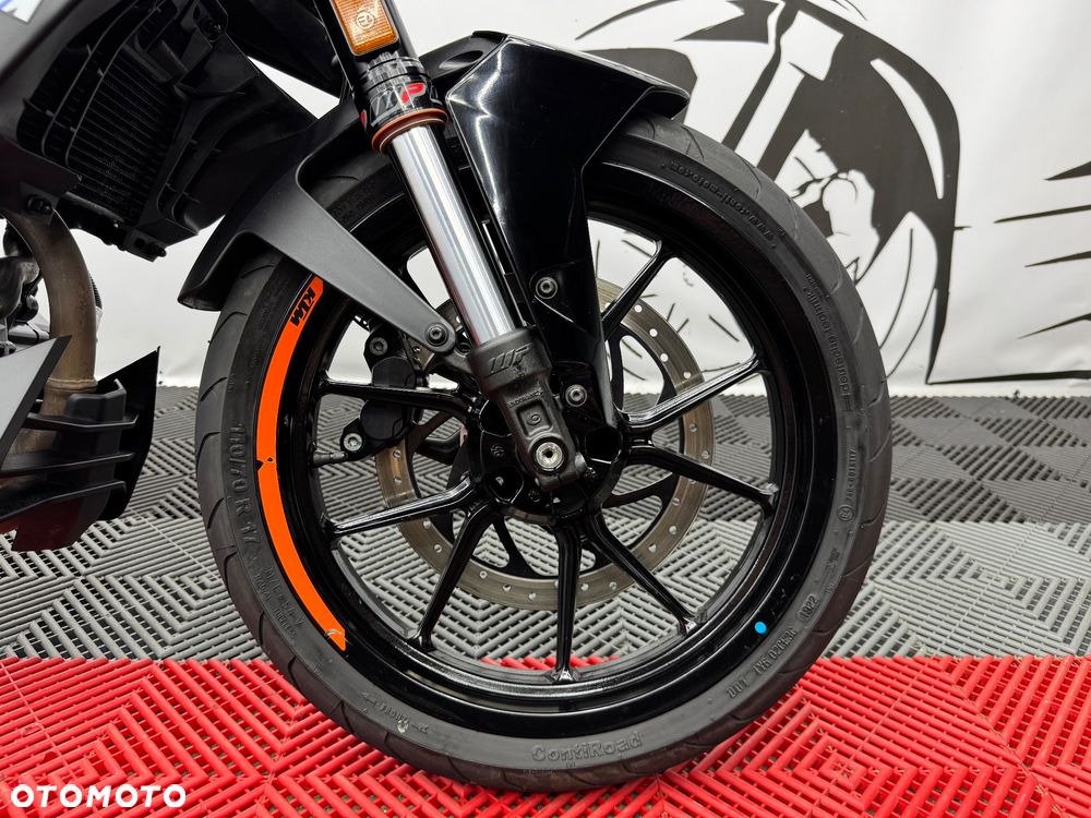 KTM Duke - 25