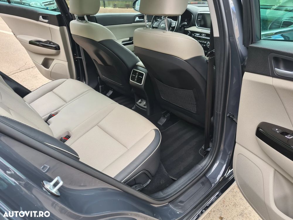 Kia Sportage 1.6 CRDI AWD Eco-Dynamics+ (48V M-H) DCT PLATINUM - 8