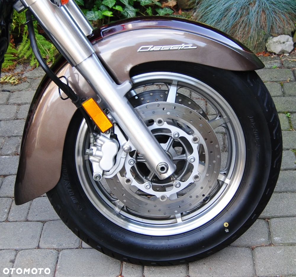 Yamaha V Star - 10