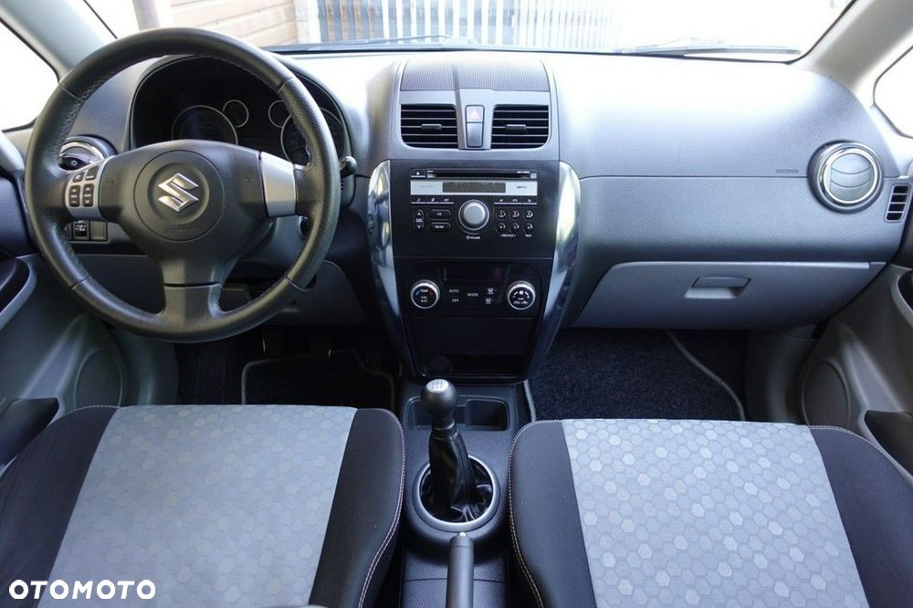 Suzuki SX4 - 13