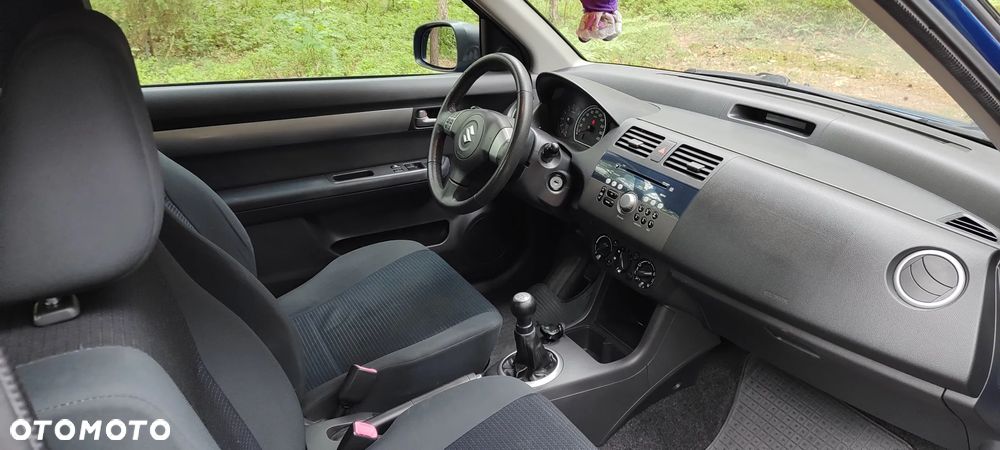 Suzuki Swift 1.3 GLX / Comfort - 17